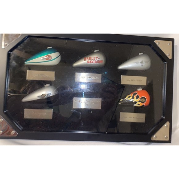 HarleyDavidson Wall Decor Harley Davidson 204 2005 2006 Give Tanks Collectible Gas Tank